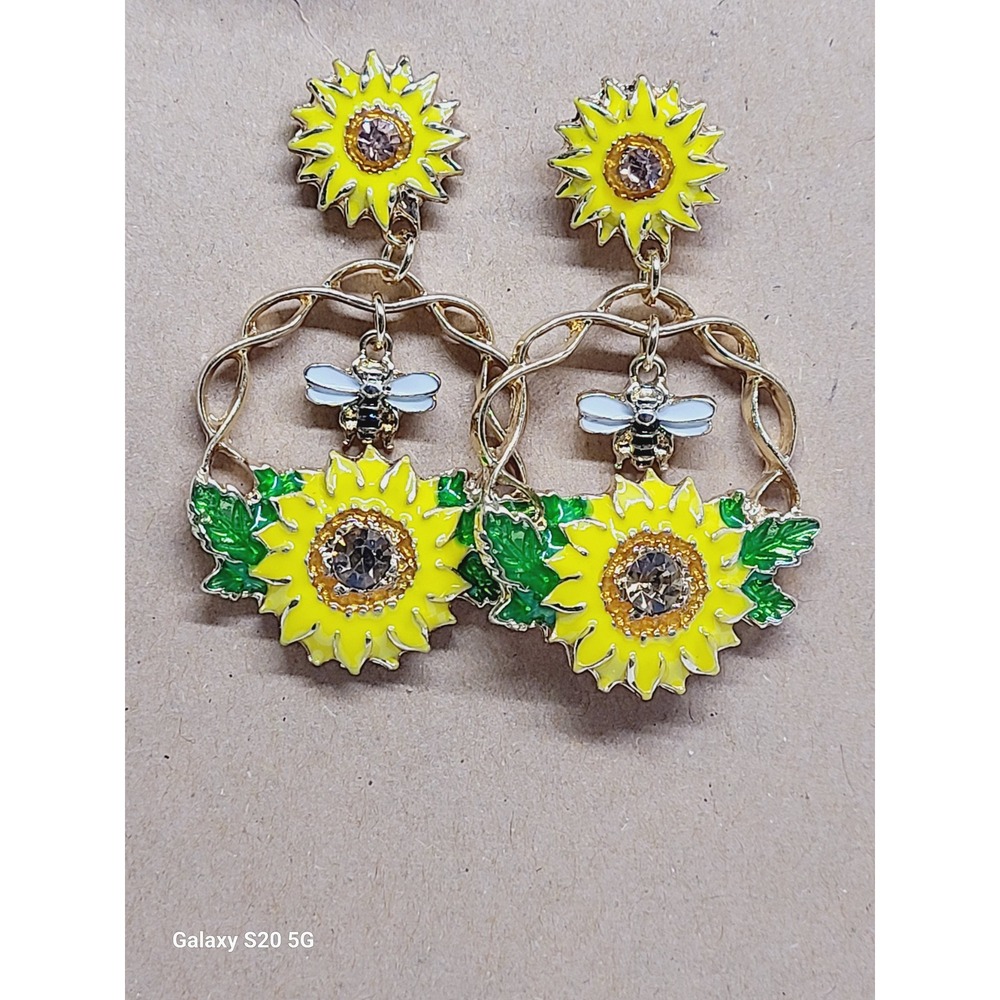 Yellow Enamel‎ Sunflower and Honey Bee Gold Tone Rhinestone Drop Earrings